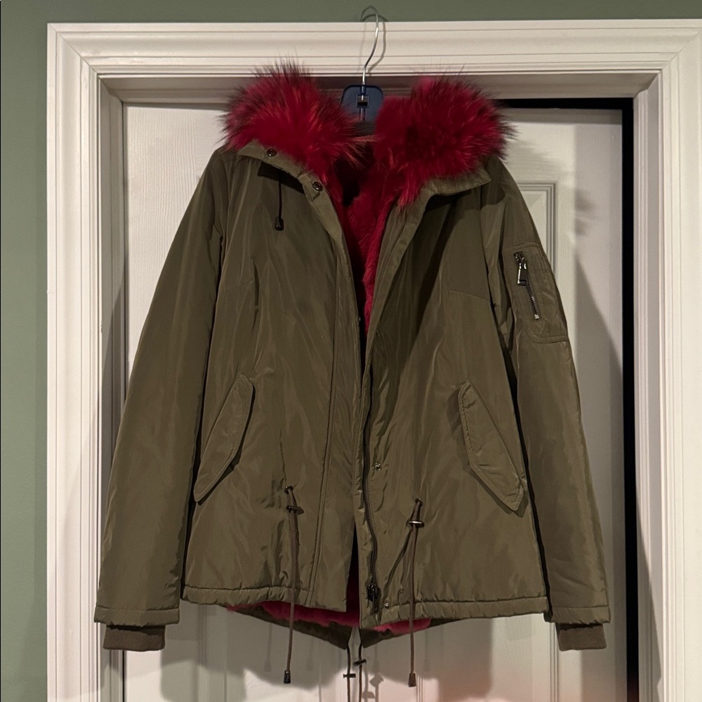 Stylish Olive Jacket with real Fur Lining